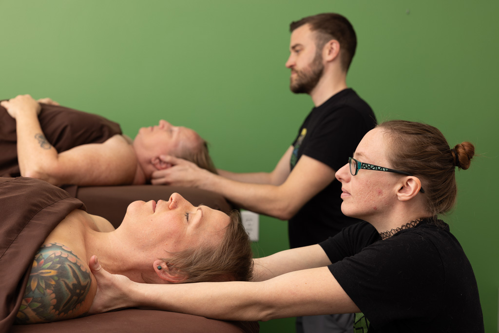 A-Couple-Receiving-a-Massage